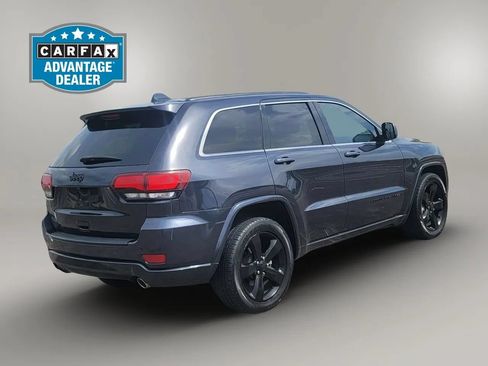 Used 2015 Jeep Grand Cherokee Altitude RWD image 5