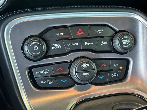 Used 2019 Dodge Challenger R/T Scat Pack w/ Scat Pack Stripe RWD image 20