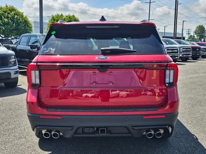 New 2026 Ford Explorer ST w/ Sun And Sound Package