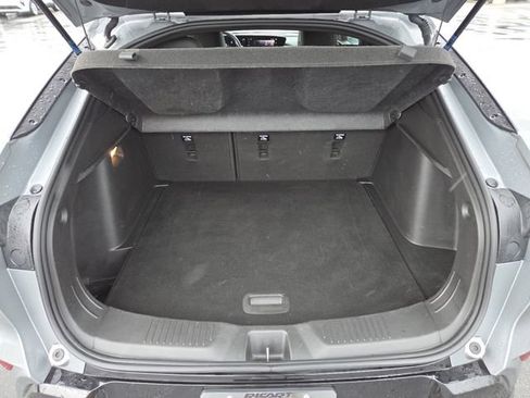 Used 2024 Buick Envista Sport Touring w/ Convenience I Package FWD image 23