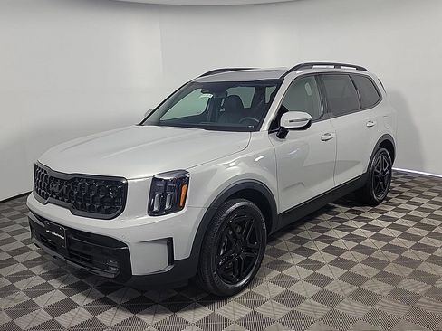 Used 2025 Kia Telluride SX X-Line image 13