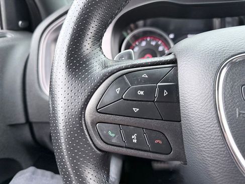 Used 2023 Dodge Charger R/T w/ Technology Group image 13