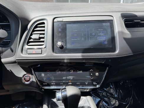 Used 2022 Honda HR-V EX image 18