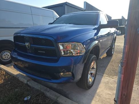 Used 2011 RAM 1500 Express AWD/4WD image 2