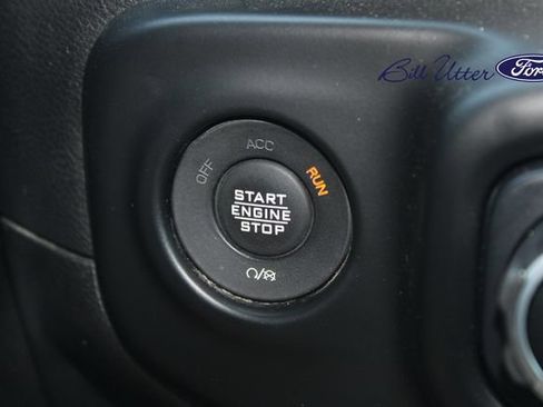 Used 2021 Jeep Wrangler Unlimited Rubicon AWD/4WD image 22