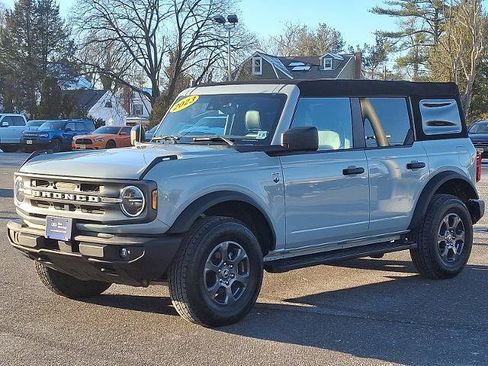 Certified 2023 Ford Bronco Big Bend image 3