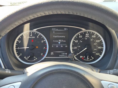 Used 2018 Nissan Sentra SV FWD image 21