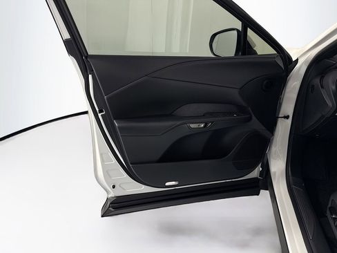 New 2026 Lexus RX 450h AWD image 25