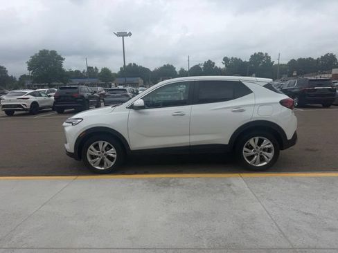 Used 2024 Buick Encore GX Preferred FWD image 8