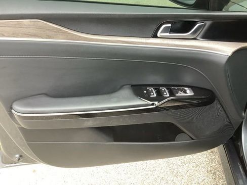 Used 2021 Kia K5 EX image 13