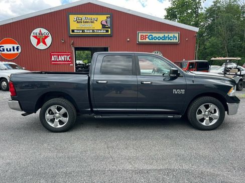 Used 2017 RAM 1500 Big Horn AWD/4WD image 2