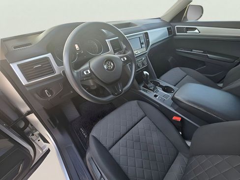 Used 2018 Volkswagen Atlas S image 21