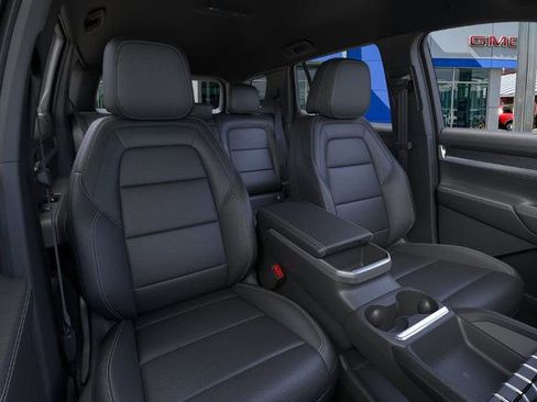 New 2026 GMC Terrain Elevation image 16