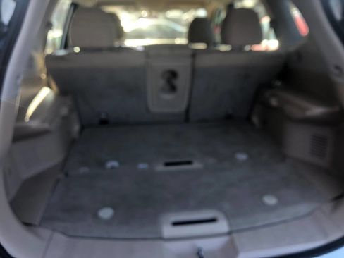 Used 2015 Nissan Rogue S image 6