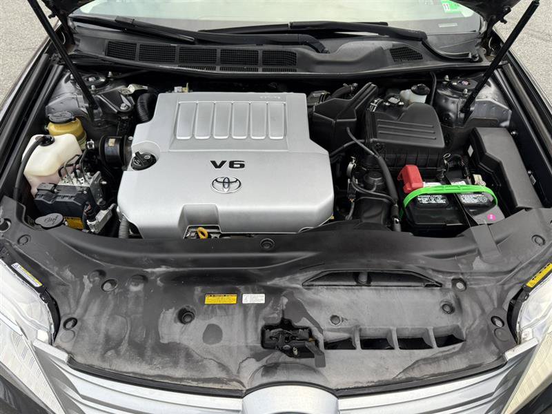 Used 2011 Toyota Avalon Limited FWD image 40