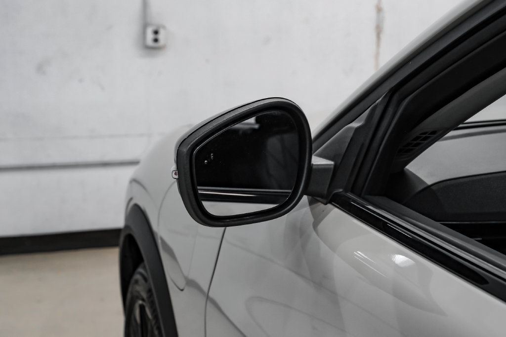 Used 2025 Ford Mustang Mach-E Select RWD image 42