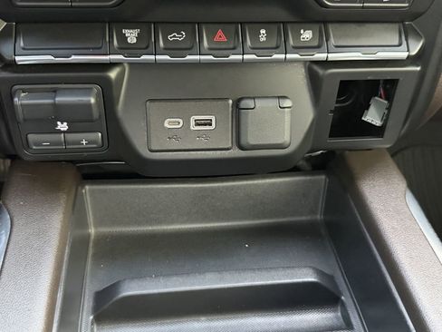 Certified 2022 Chevrolet Silverado 3500 LT w/ Convenience Package AWD/4WD image 23