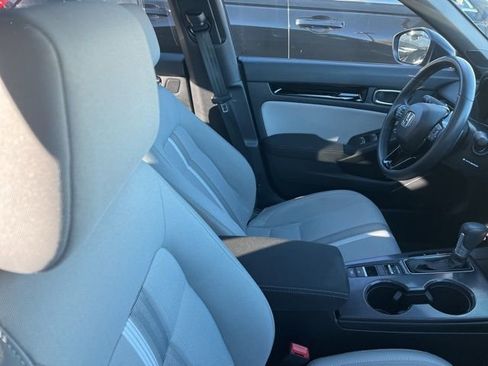 Certified 2025 Honda Civic Sport image 8