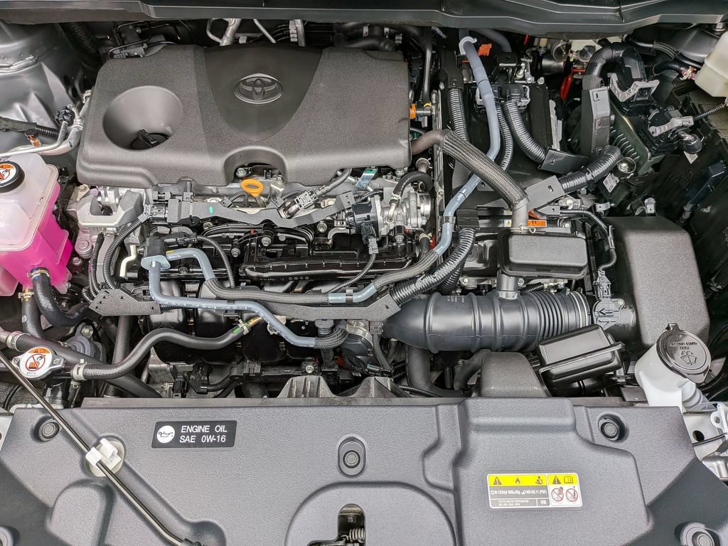 Used 2026 Toyota Sienna XLE FWD image 43