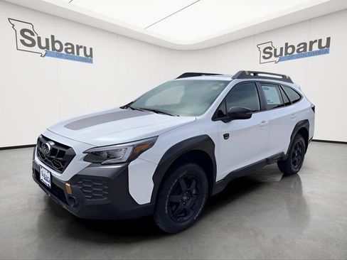 Used 2024 Subaru Outback Wilderness image 3
