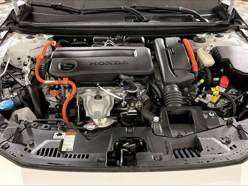 Used 2024 Honda Accord Touring image 9