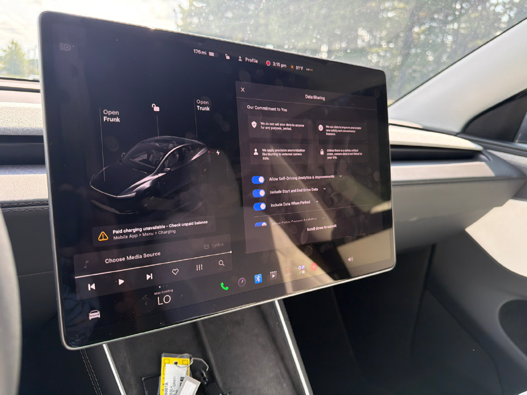Used 2026 Tesla Model Y Long Range AWD/4WD image 31