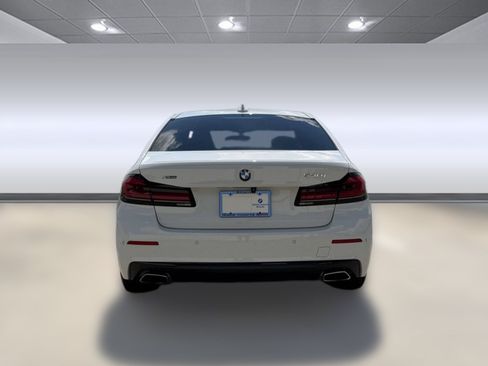 Used 2021 BMW 530i xDrive AWD/4WD image 10