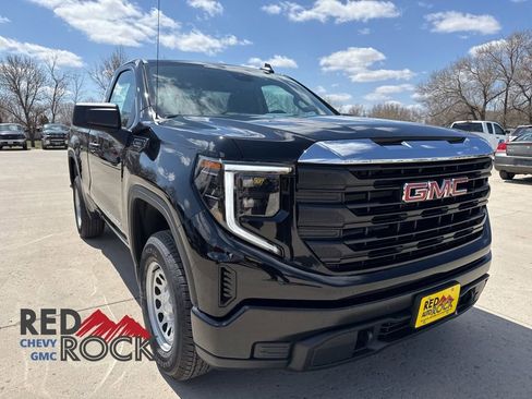 New 2026 GMC Sierra 1500 Pro AWD/4WD image 3