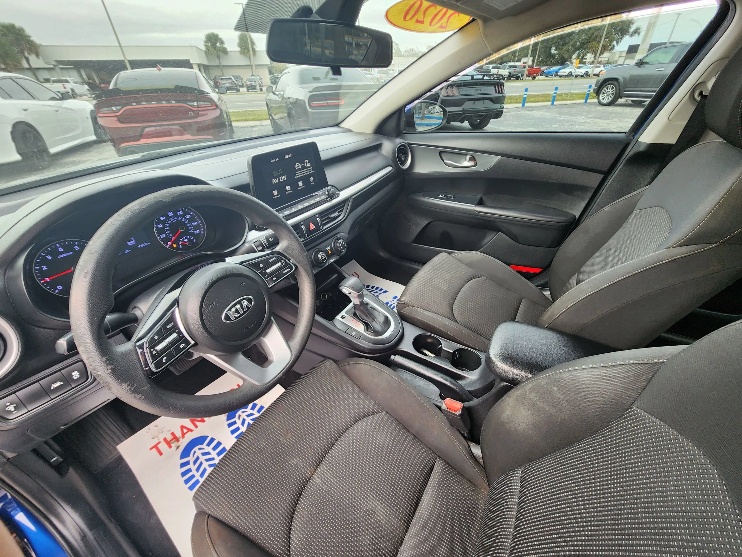 Used 2020 Kia Forte LXS FWD image 11