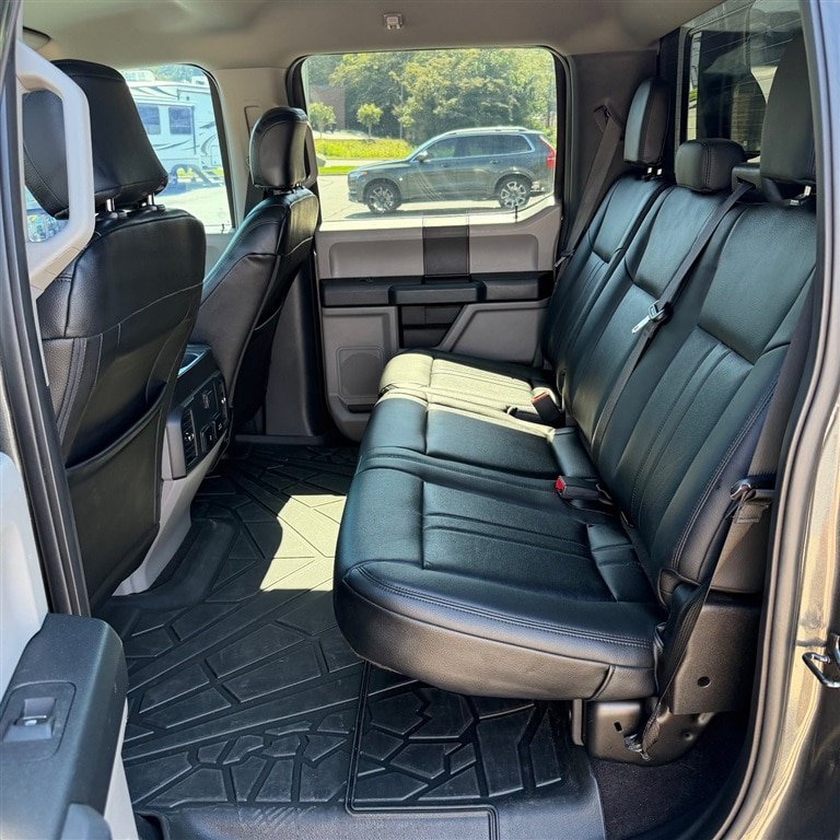 Used 2018 Ford F150 SuperCrew XL w/ Equipment Group 101A Mid AWD/4WD image 10