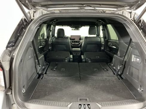 Used 2026 Ford Explorer ST-Line AWD/4WD image 32