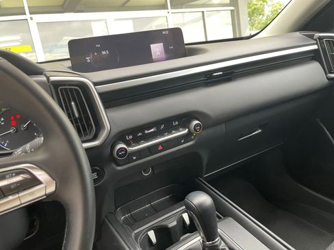 Used 2025 MAZDA CX-50 AWD 2.5 S w/ Preferred Package image 18