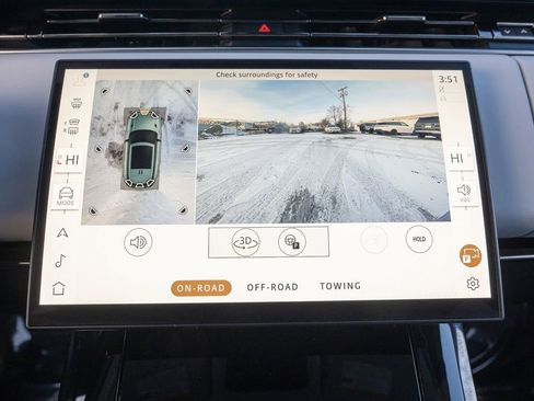 Used 2024 Land Rover Range Rover Sport SE image 30