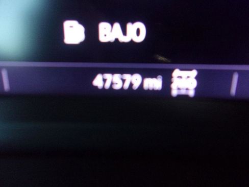 Used 2021 Chevrolet TrailBlazer RS w/ Sun and Liftgate Package image 10