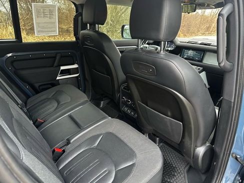 Used 2020 Land Rover Defender 110 S image 22