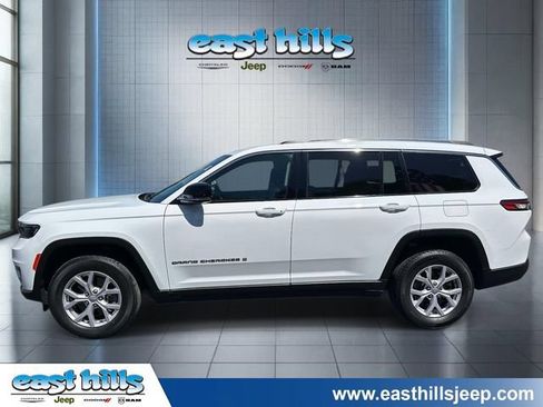 Used 2022 Jeep Grand Cherokee L Limited AWD/4WD image 6