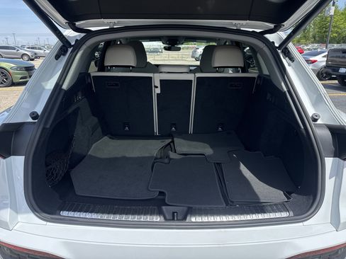 Certified 2025 Audi Q5 Premium Plus w/ Premium Plus image 6