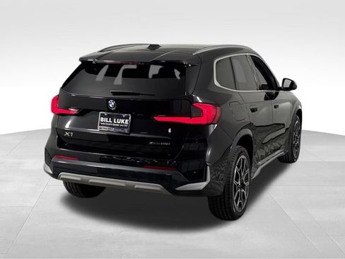 Used 2024 BMW X1 xDrive28i w/ Convenience Package AWD/4WD image 7