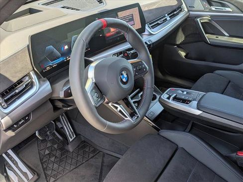 Used 2026 BMW X1 M35i w/ Technology Package AWD/4WD image 3