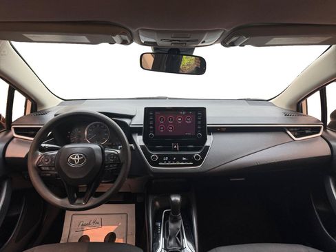 Used 2020 Toyota Corolla LE FWD image 7