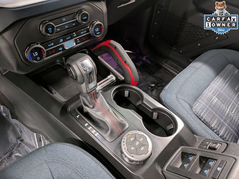 Used 2025 Ford Bronco Heritage Edition AWD/4WD image 17