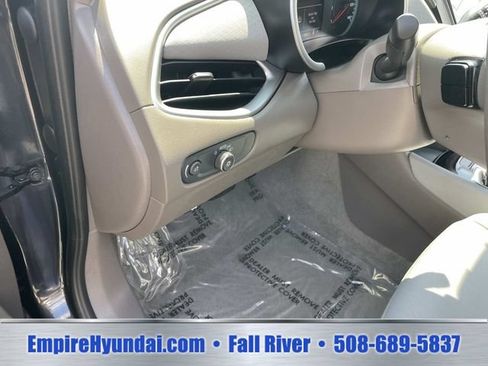 Used 2023 Chevrolet Malibu LT FWD image 22