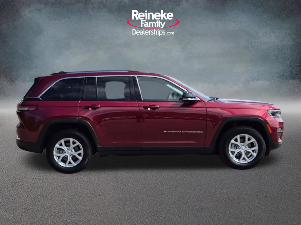Used 2023 Jeep Grand Cherokee Limited AWD/4WD image 5