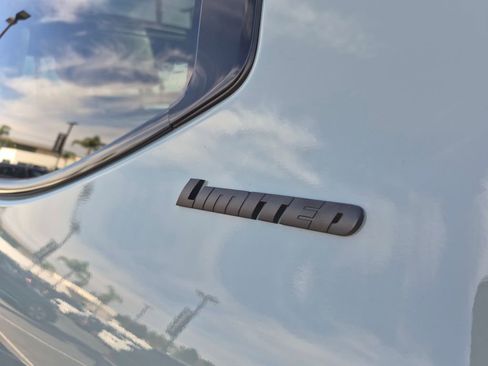 Used 2024 Toyota Tundra Limited image 13