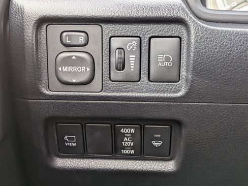 Used 2022 Toyota 4Runner Limited image 16