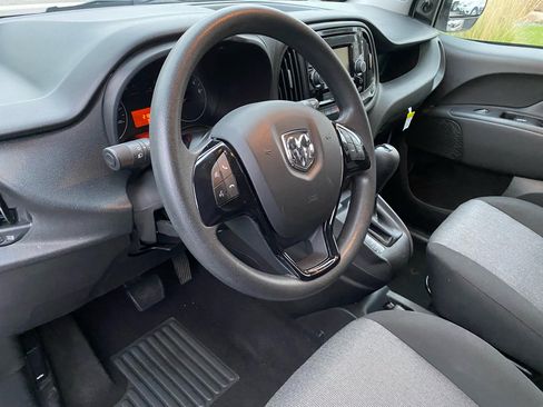 Used 2022 RAM ProMaster City Tradesman image 18