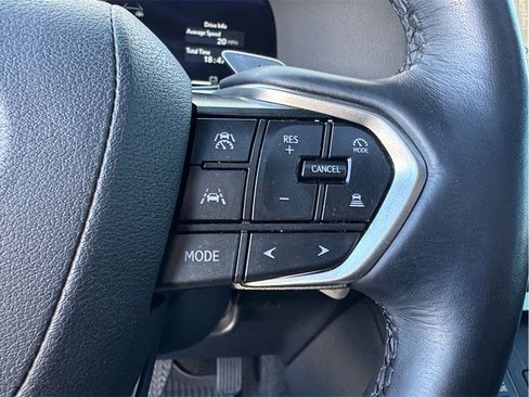 Used 2024 Lexus GX 550 image 16