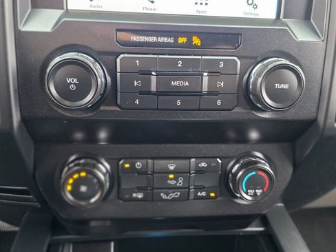 Used 2019 Ford F150 XL w/ Equipment Group 101A Mid RWD image 27