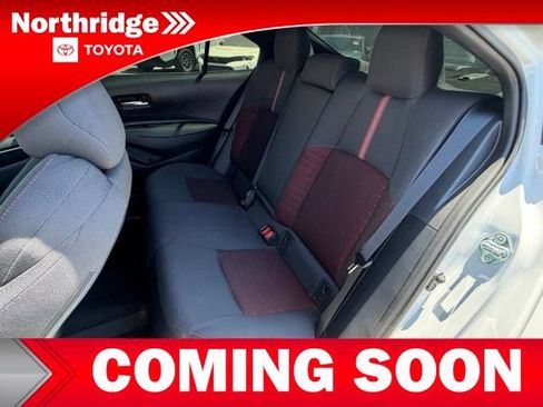 Used 2025 Toyota Corolla SE w/ SE Premium Package FWD image 7