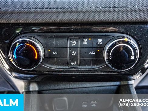 Used 2025 Chevrolet TrailBlazer LT FWD image 39